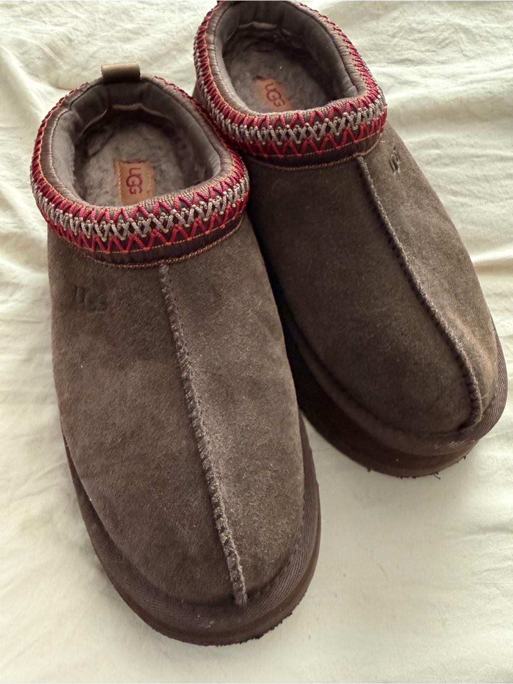 UGG Women's Brown Suede Slip-On Slippers with Red Trim